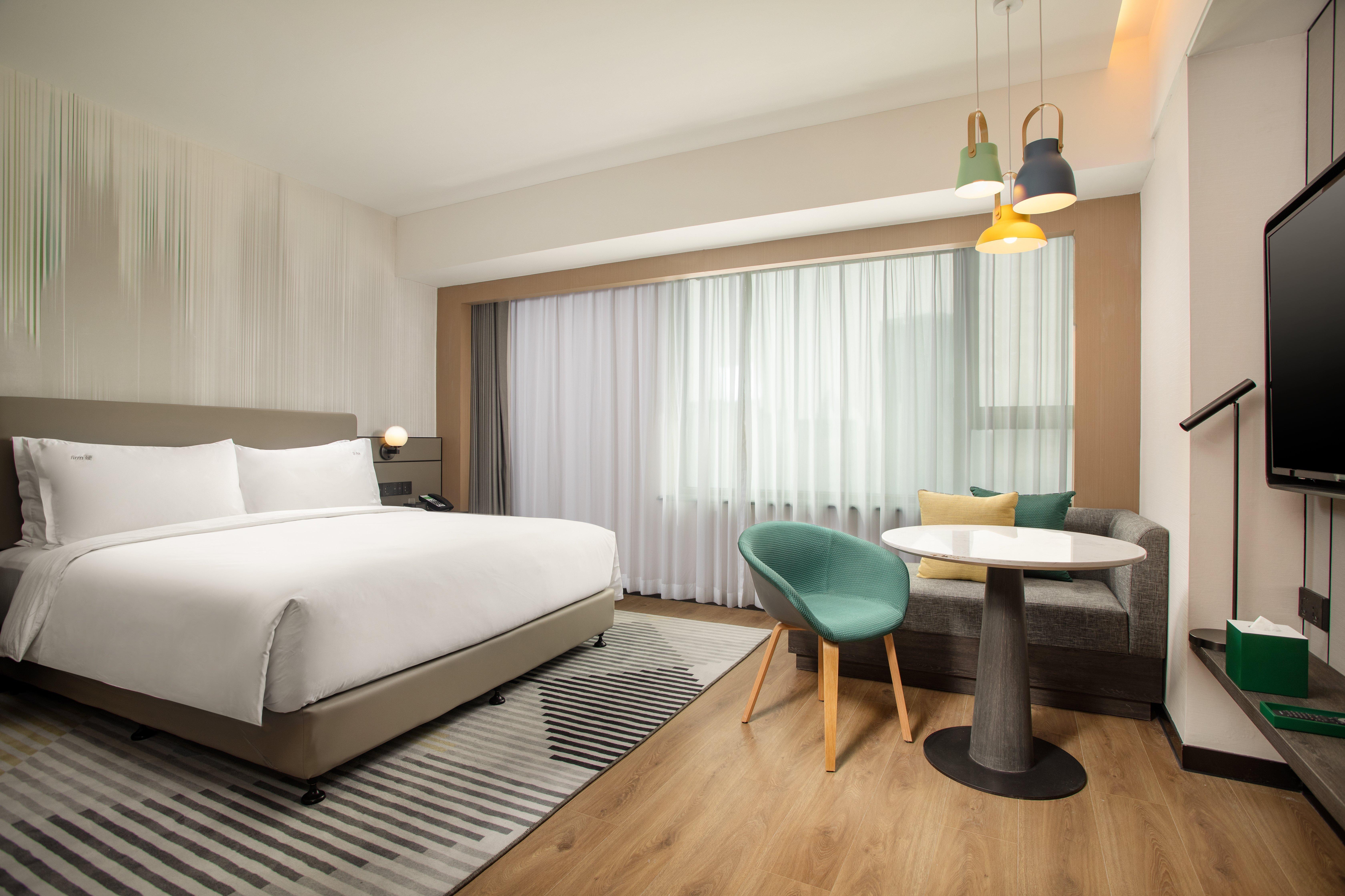 Holiday Inn Shanghai Nanjing Road By Ihg Exterior photo A room at the hotel